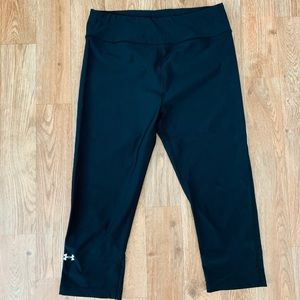 Under armour compression crops